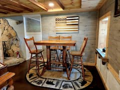 2+Bedroom+Forest+Cabin%2C+96+acres+with+Ozark+views