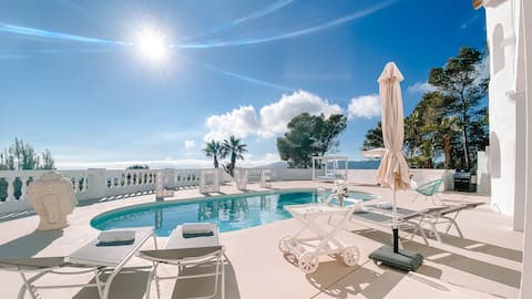 NEW Ultra rare Ocean view Villa 8-10pax Ibiza Town