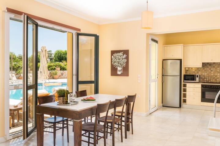 3 Villas,Sleeps 18, Beach, Pool gallery image 5