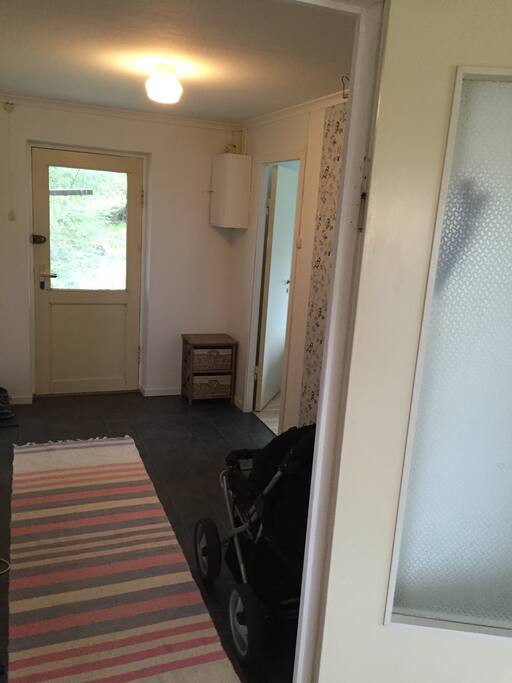 Gang (Hallway)
