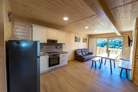 Haystack Apartment Smogavc - Hrast | Balcony