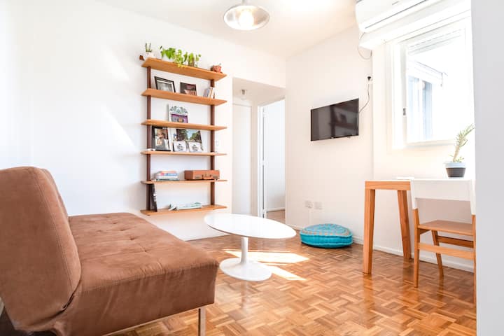 Restored two-room apartment in Villa Crespo
