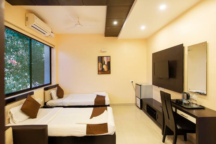 Deluxe Rooms In City Centre Chennai India Airbnb