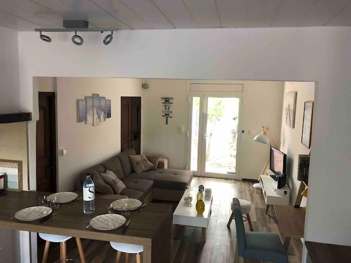 Maison Calme, Idéal Famille + Piscine Chauffée - Corsica