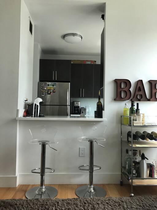 Breakfast counter
