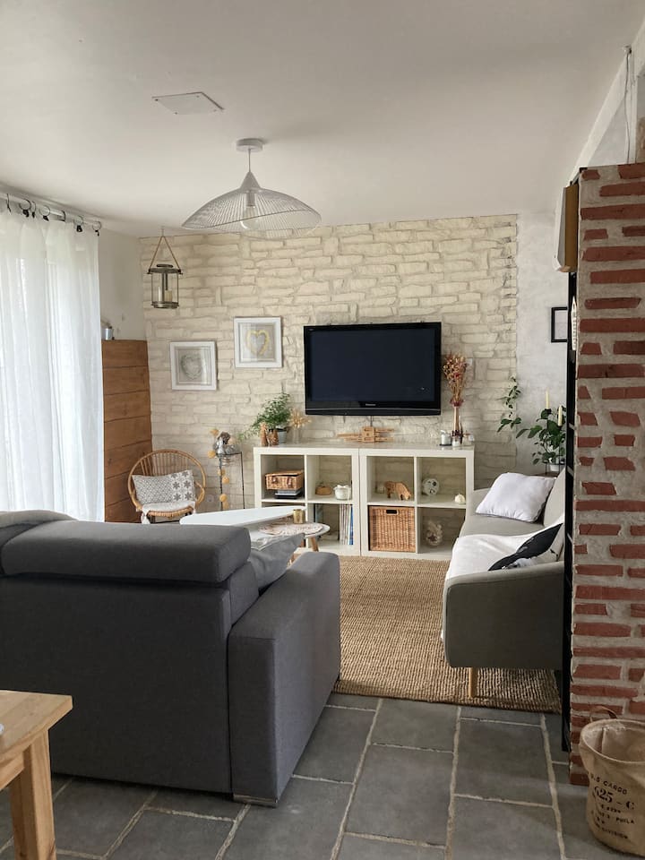 Maison Chaleureuse Au Calme à Proximitė De Pornic - Pornic