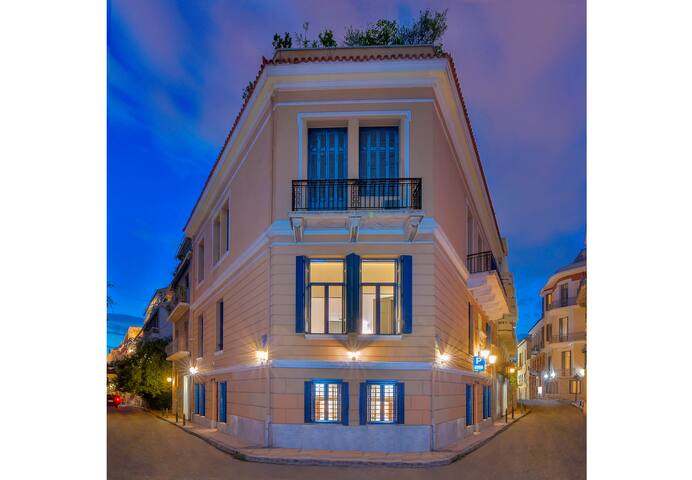 Art Pantheon Townhouse (7 Bdr) • Acropolis area