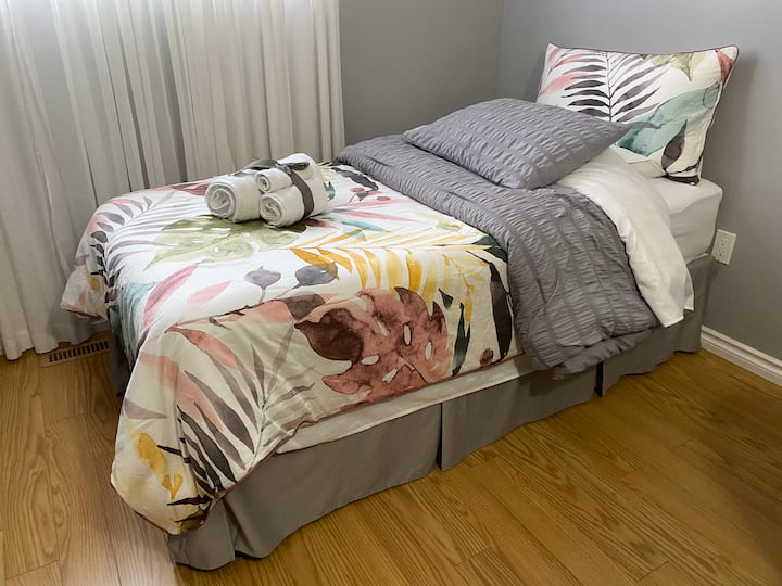 Brandon Vacation Rentals & Homes Manitoba, Canada Airbnb