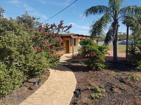 Comfy & Spacious 3 Bedroom Private Home