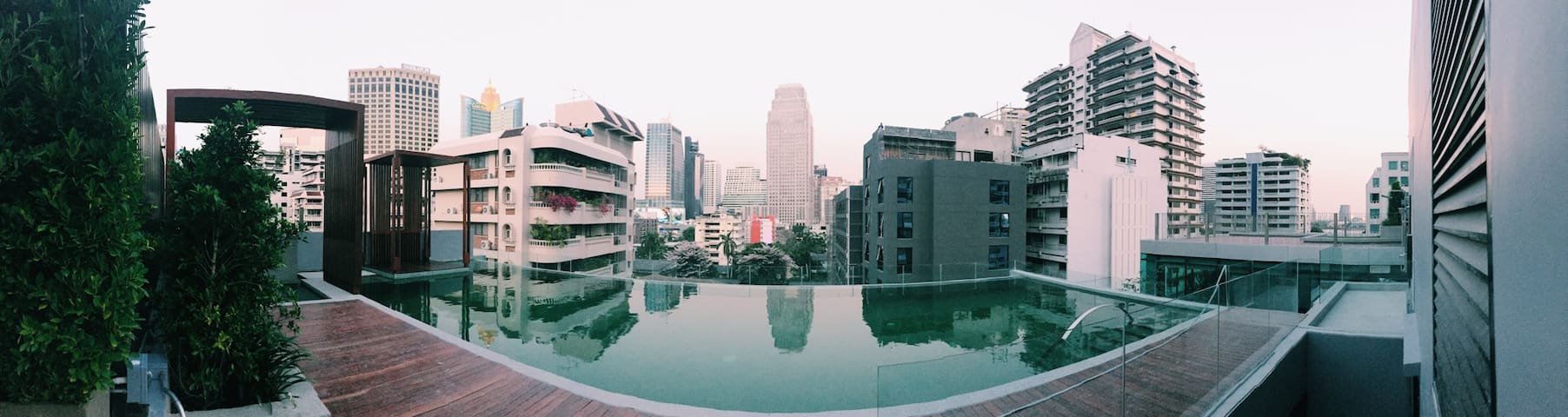 BANGKOK HEART Nana Sukhumvit with infinite pool '2