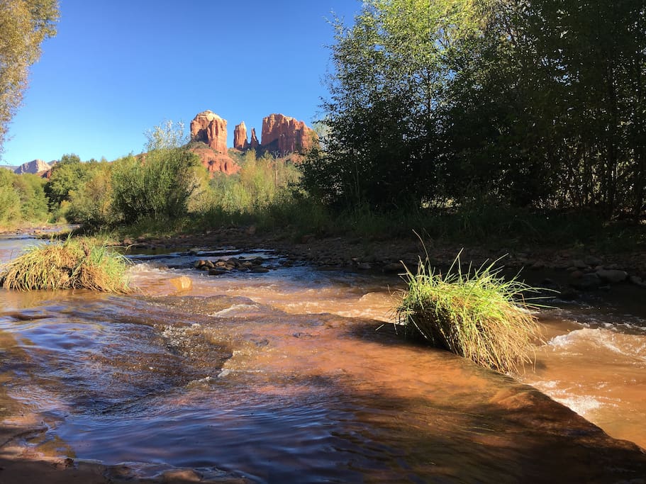 5 minute trail walk to this location.
