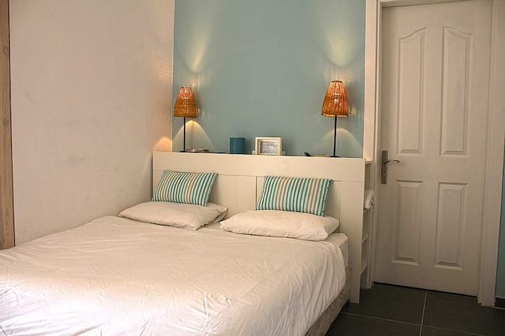 Habitación entrada independiente con baño privado - Casa Villa Roza Bodrum -