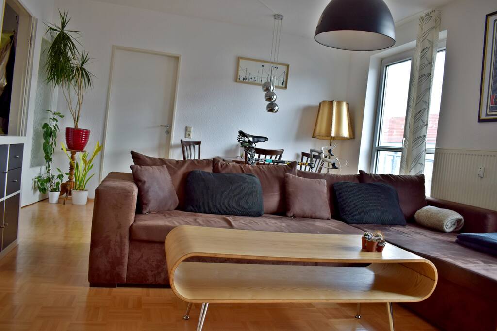Livingroom-Wohnzimmer