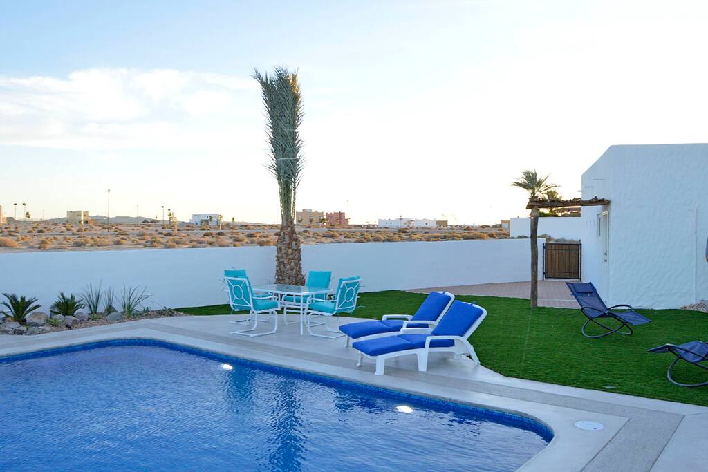 PRIVATE POOL AND PATIO