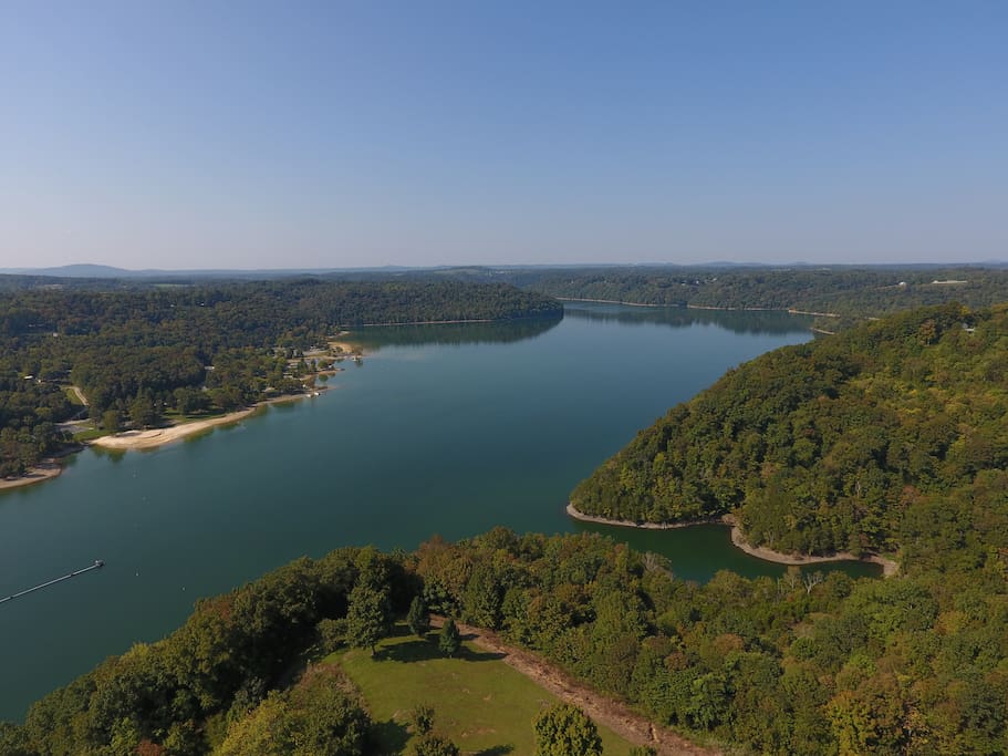 Best Views on Dale Hollow Lake Houses for Rent in Byrdstown