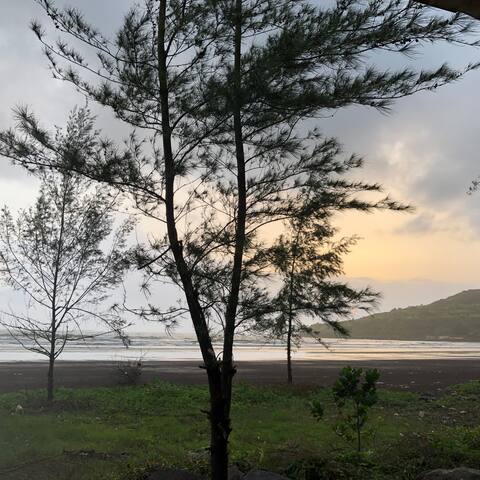 Hidden Gem of Shriwardhan.. walk to Beach