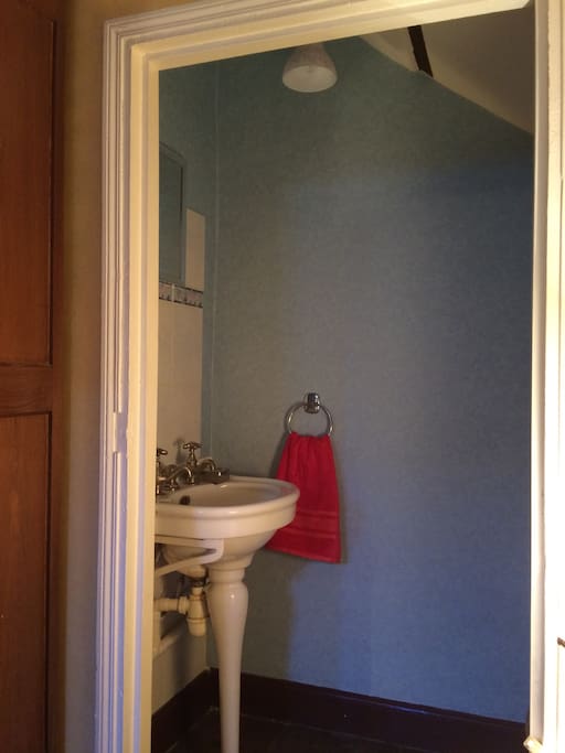 Évier privée dans la chambre
