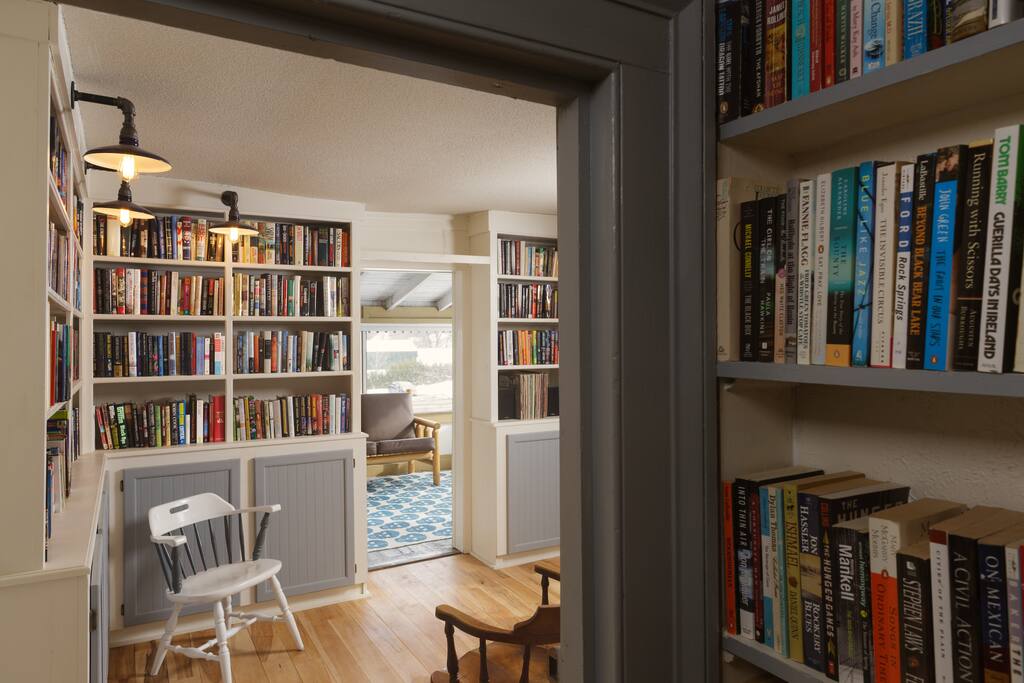Library and seating porch as common area