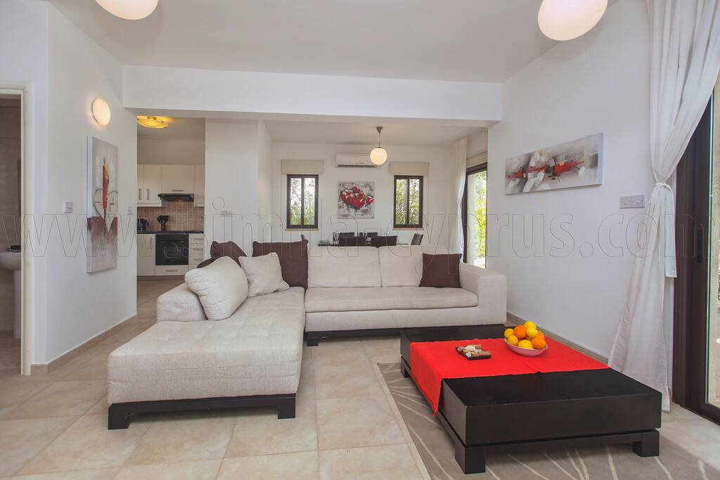Seating area on the first floor