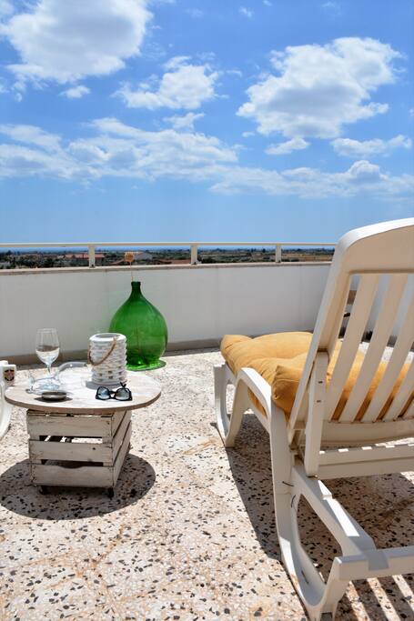 TERRAZZINO VISTA MARE