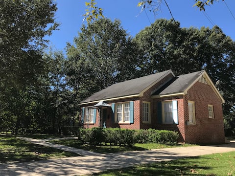 University Gardens Cottage