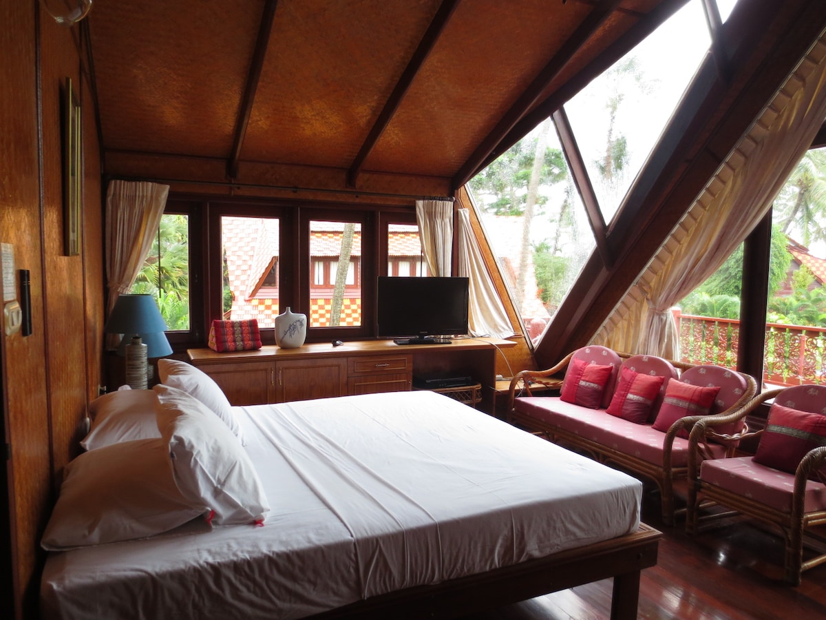 Chumba cha kulala cha msingi ghorofani