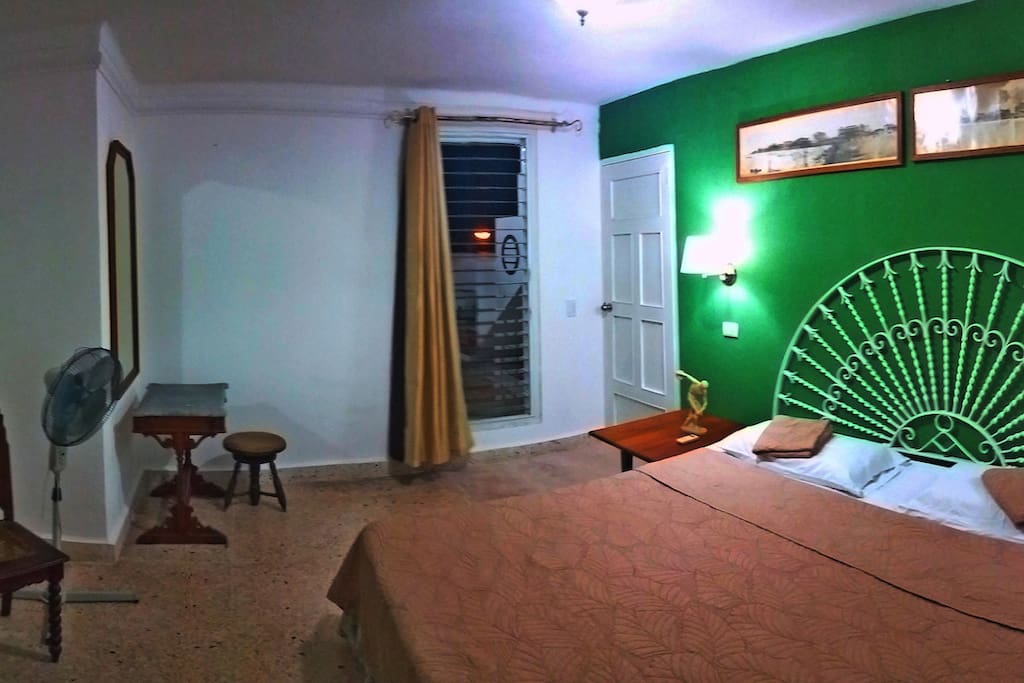Premium Suite