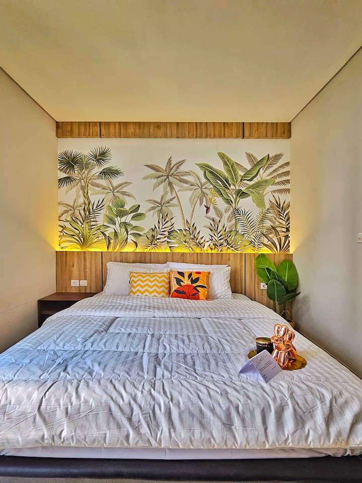 Spazio by SAN | 3BR 7 Bed @ Taman Anggrek Res Mall
