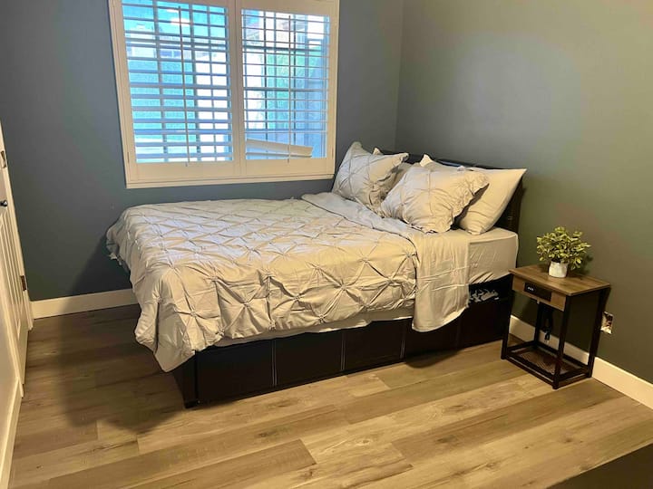 საძინებელი 4