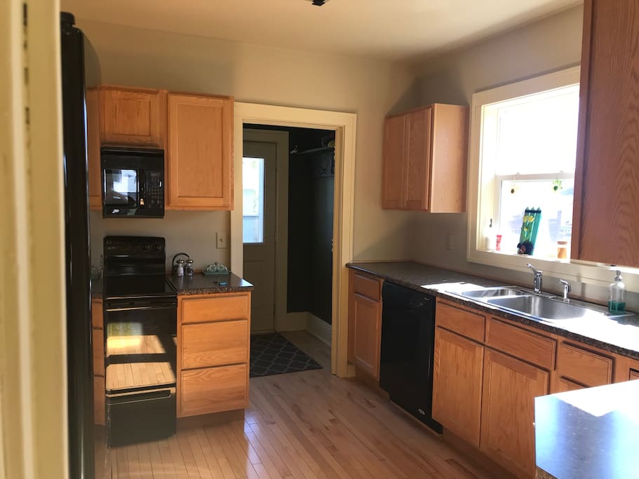 Fully equipped kitchen
