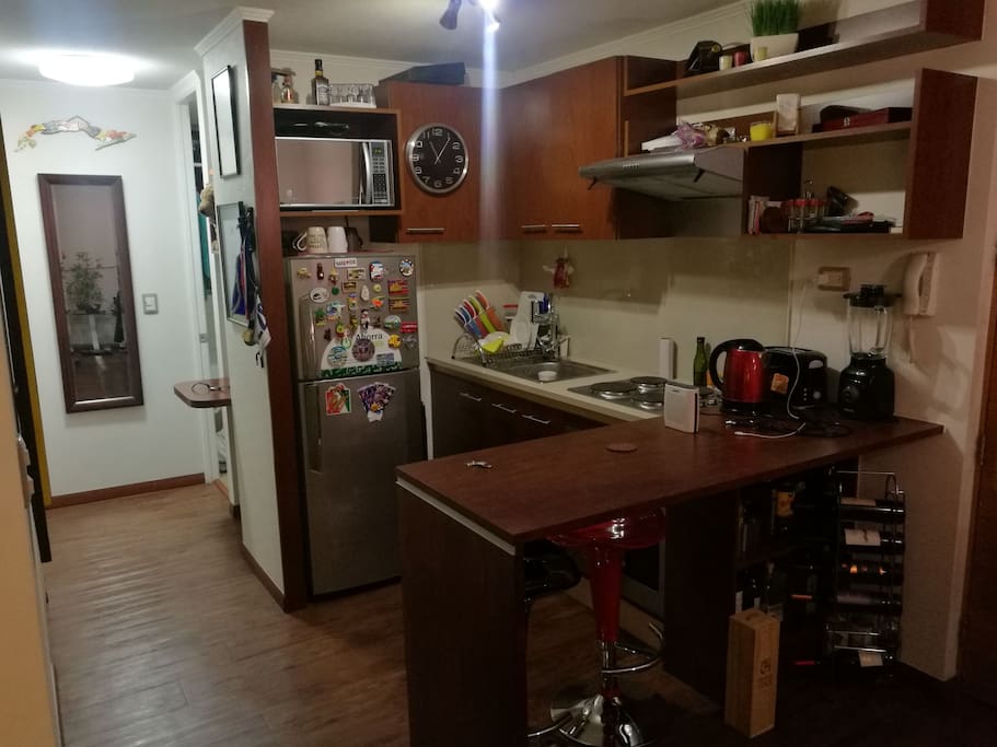 cocina y pasillo