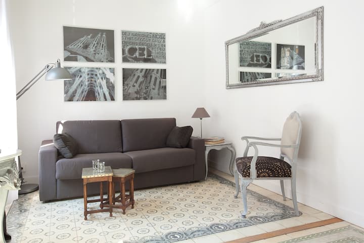 غرفة المعيشة