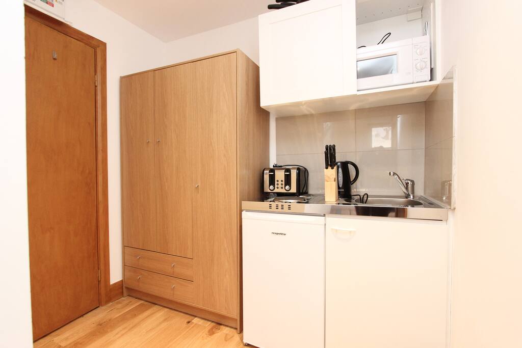 Kitchenette