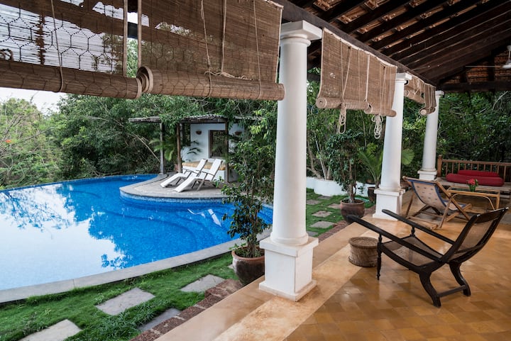 Front veranda and pool.