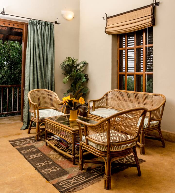 Seating area in Heliconia.