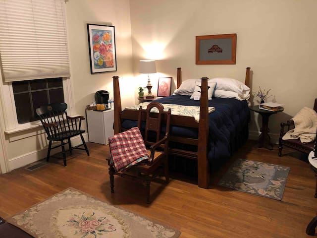 Airbnb Farmville Vacation Rentals Places To Stay Virginia