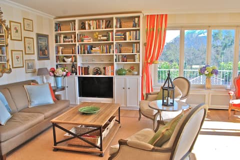 Successful Airbnb property: Luxury Ascona Penthouse steps to Golf&Beach in Ascona