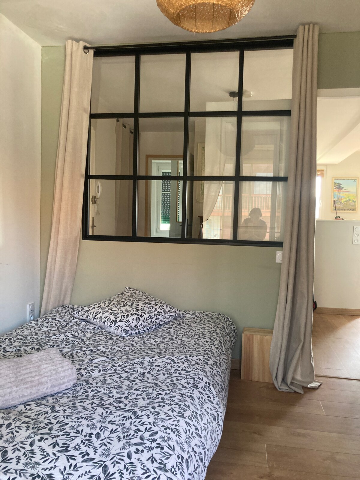 غرفة النوم 2