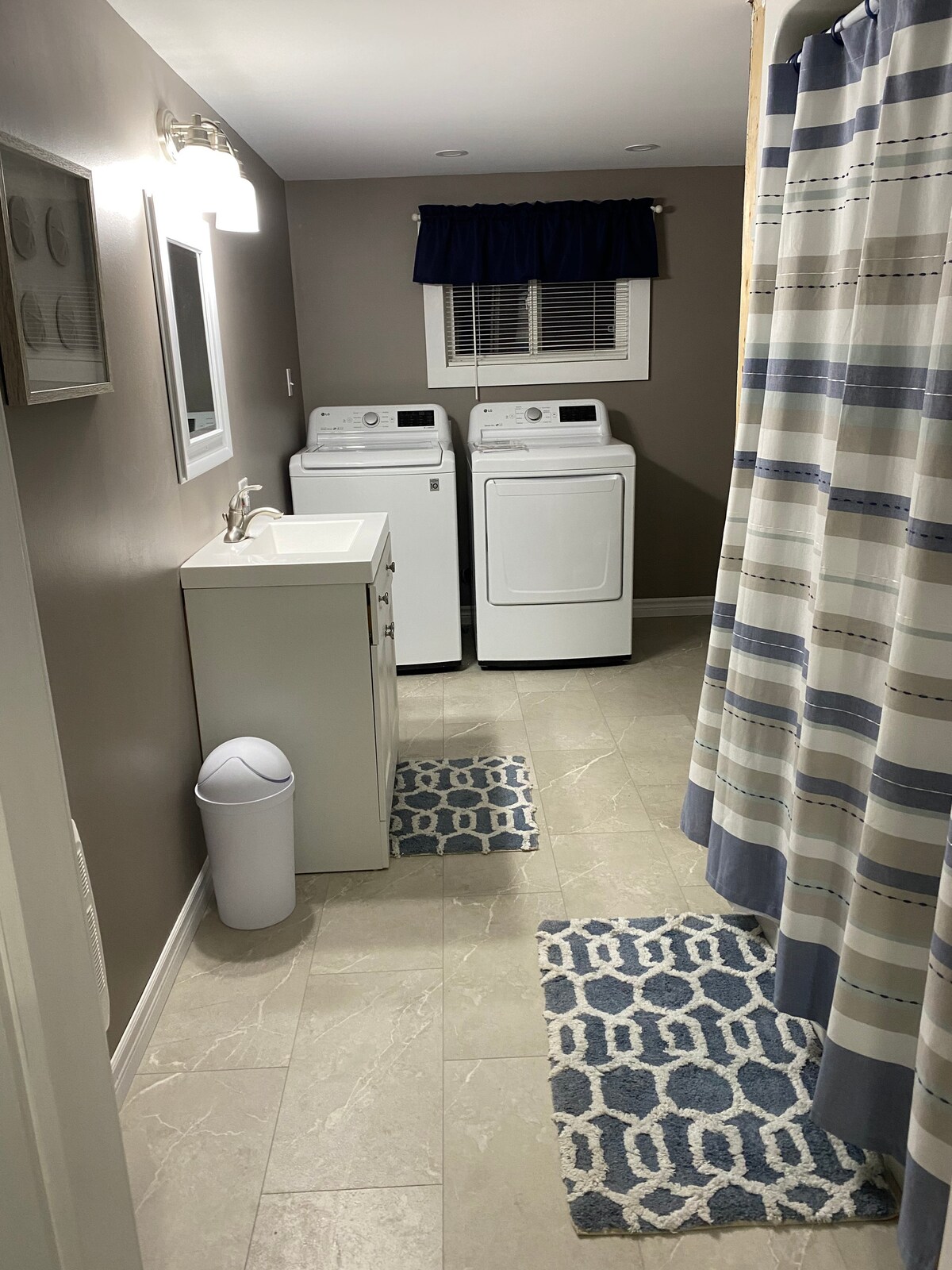 Sunset Suite in Wilsons Beach — property photo 19