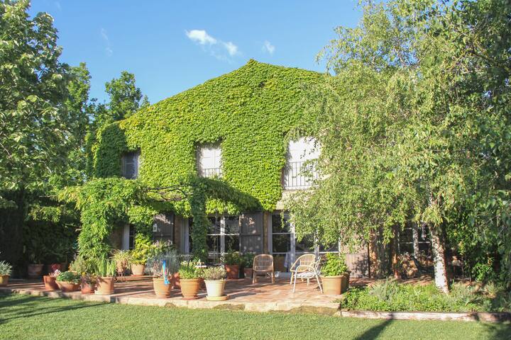 Spectacular house at Costa Brava gallery image 3