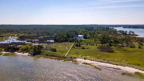 Peaceful 5 bedroom cottage on the Eastern Shore...