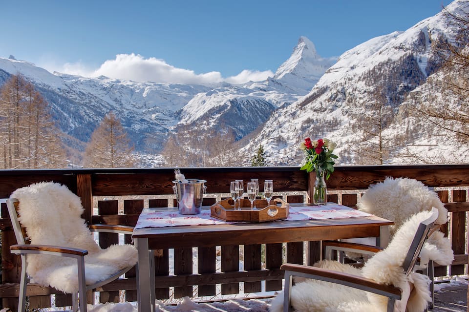 Chalet Bergheim, above Zermatt, Zermatt, Valais, Switzerland, photo 9 of 10