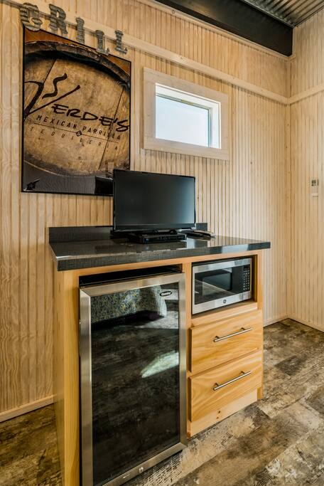 DirecTV, mini-fridge, microwave, coffee... everything you need!