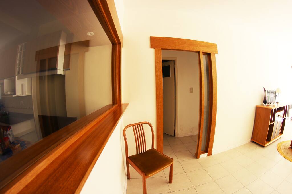 LIVING Y PASILLO HABITACIONES
