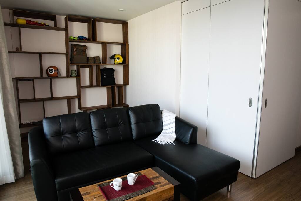 open and close wall for ideal dark sleeping conditions