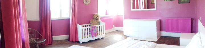 la habitación fushia en el segundo