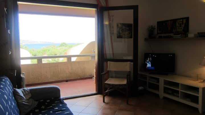Balkon, ljeti sa stolom za objedovanje, pogled na Porto Raphael, rijetko, zdjele, Korzika