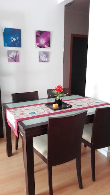 Living room Dining Table