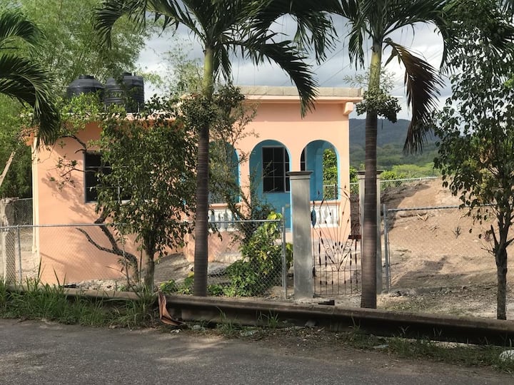 Smithville Ferienwohnungen & Unterkünfte Clarendon, Jamaika Airbnb