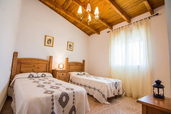 DORMITORIO 5